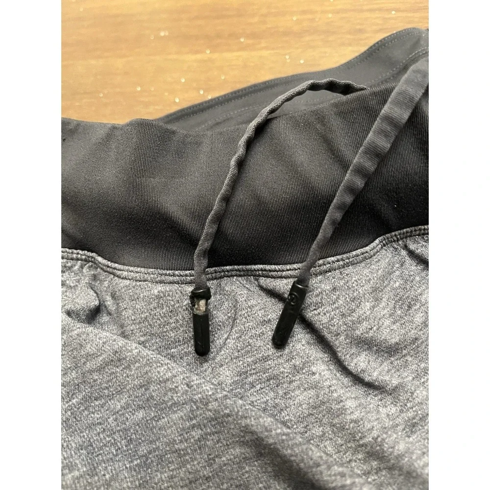 Lululemon Shorts Mens Large Gray License To Train 11